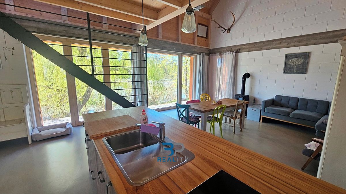 Prodej rodinného domu 98 m², pozemek 1201 m² – fotografie 4