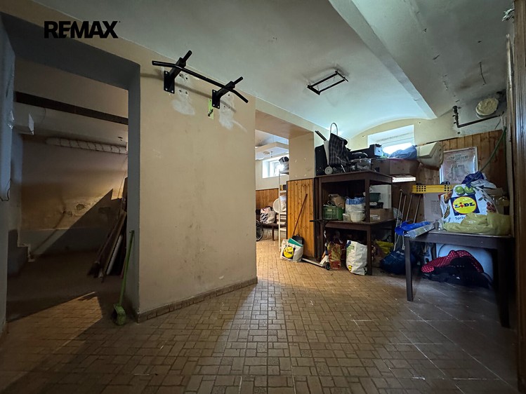 Gewerbefläche zum Kauf, 349 m² (70 von 77)