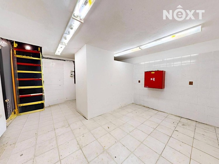 Комерційне приміщення в оренду, 563 м² (24 з 54)