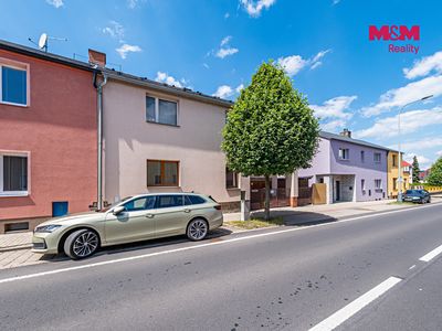 Prodej rodinného domu 200 m², pozemek 357 m²