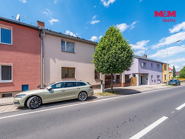 Будинок на продаж, 200 м² (1 з 23)