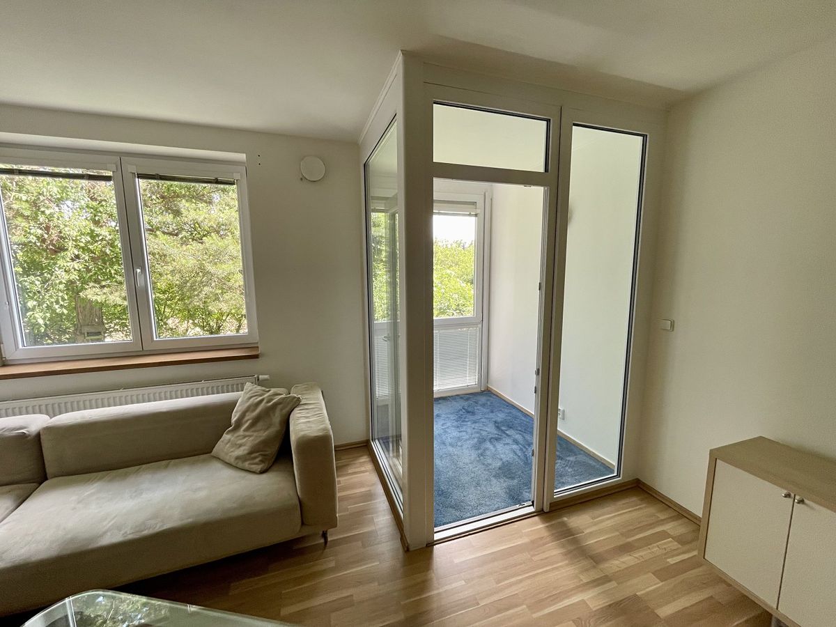 Pronájem bytu 2+kk 68 m² – fotografie 4