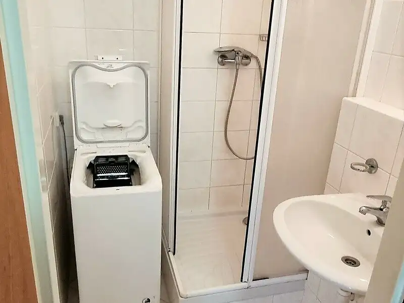 Pronájem bytu 1+1 37 m², Praha – náhled fotky 3