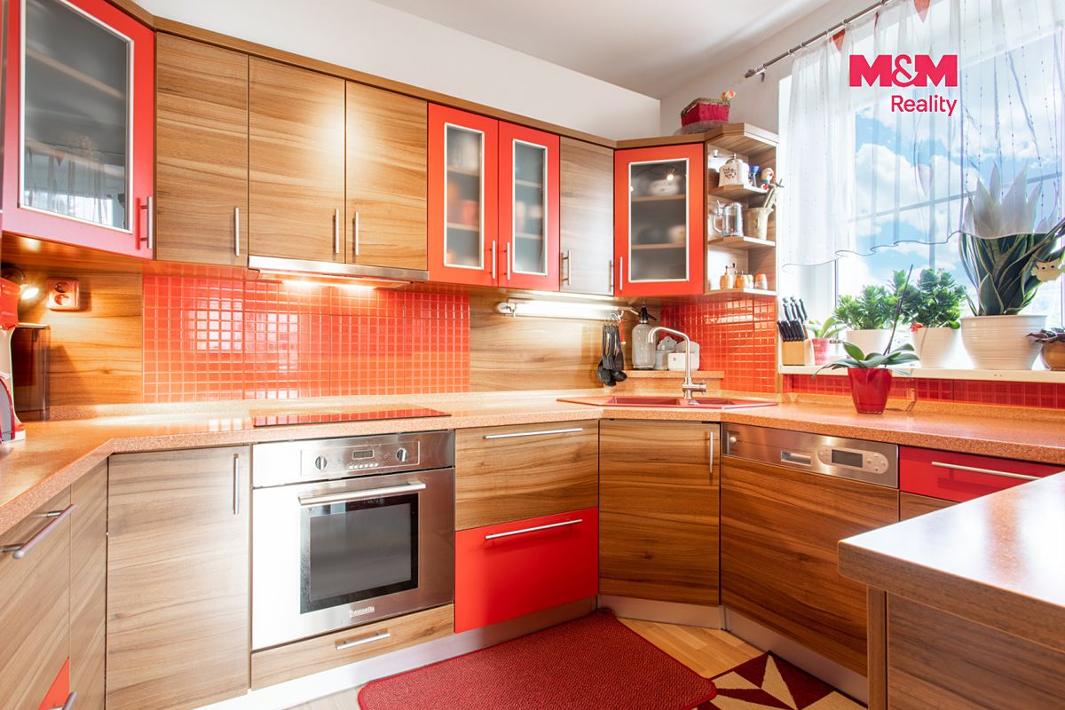 Prodej činžovního domu 200 m² – fotografie 2