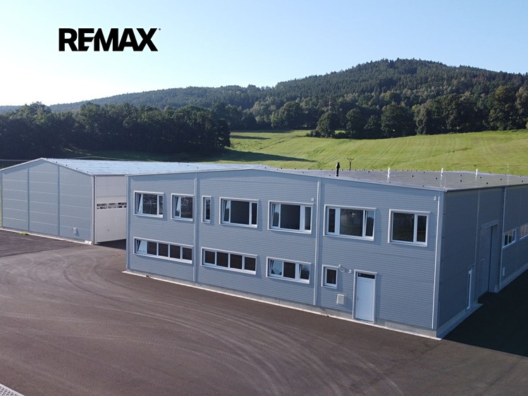 Pronájem komerčního prostoru, 1 400 m² (10 z 17)