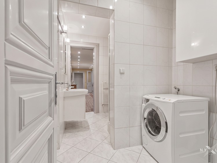 Квартира 5+1 на продаж, 230 м² (19 з 23)