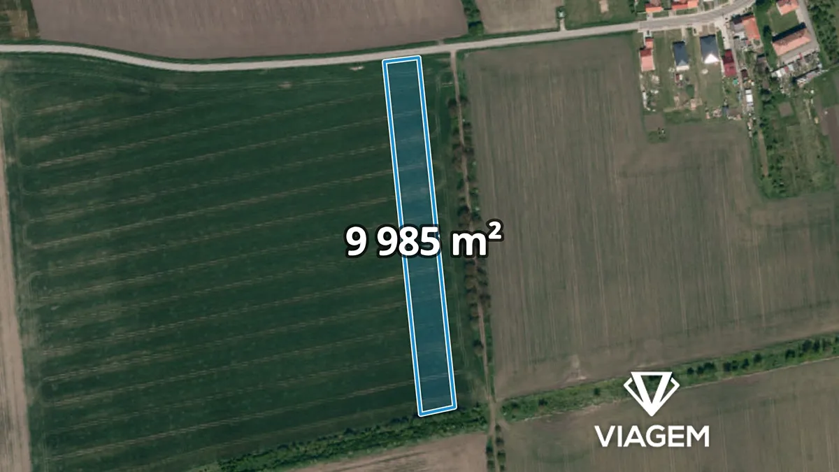Prodej podílu 3/8 pole 3744 m²