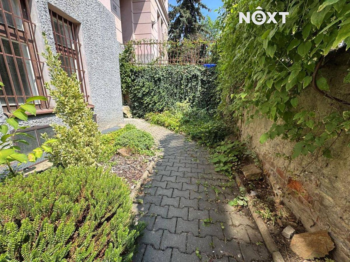 Pronájem bytu 4+1 128 m² – fotografie 2