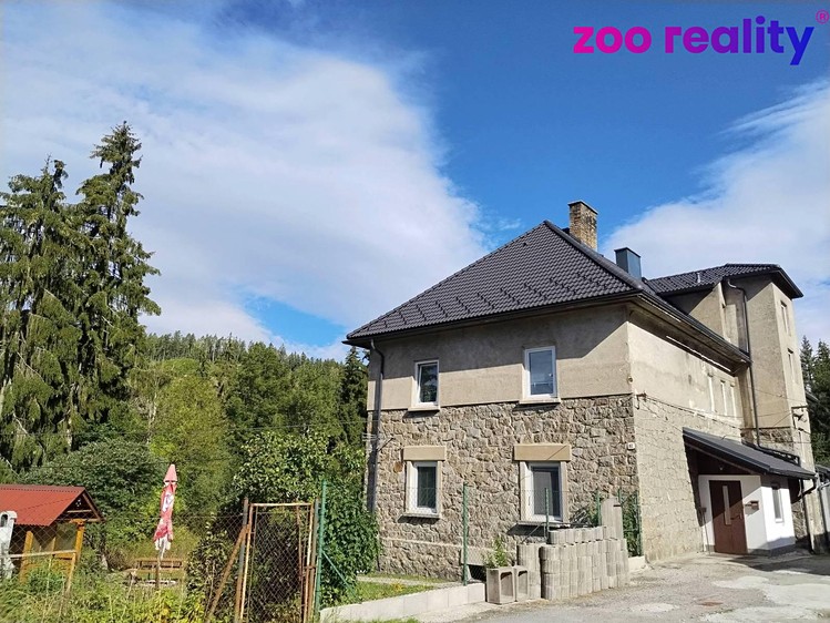 Wohnung 1+1 zum Kauf, 40 m² (1 von 9)