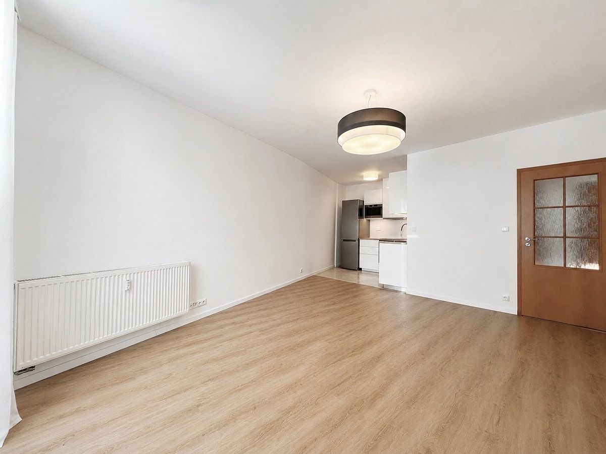 Pronájem bytu 2+kk 49 m² – fotografie 2