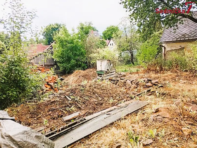 Prodej stavebního pozemku 371 m², Radkov – náhled fotky 2