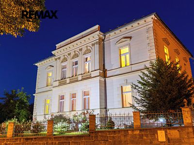 Prodej vily 543 m², pozemek 2151 m²