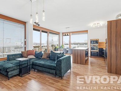 Prodej bytu 4+kk 143 m²