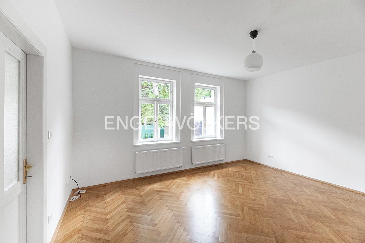 Pronájem vily 165 m², pozemek 360 m² – fotografie 4