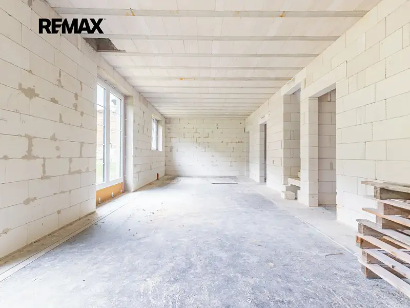 Prodej rodinného domu 169 m², pozemek 252 m², Hradečno – náhled fotky 2