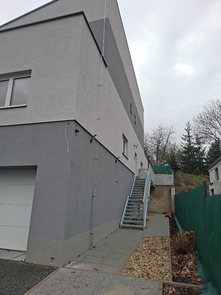 Pronájem bytu 4+1 100 m² – fotografie 3