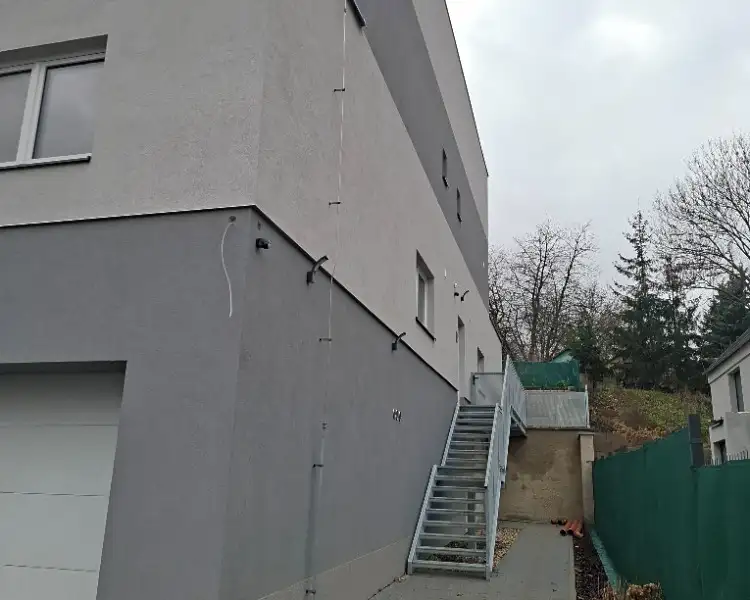 Pronájem bytu 4+1 100 m², Kladno – náhled fotky 3