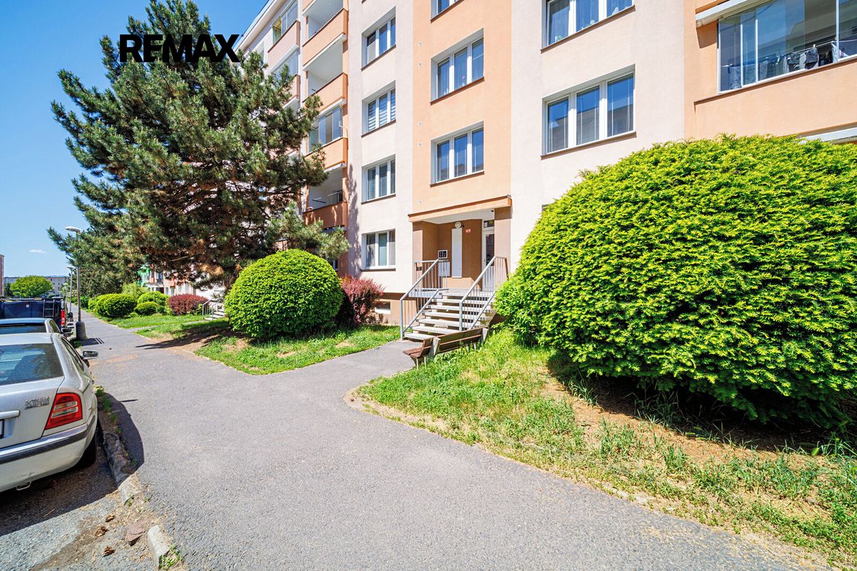 Pronájem bytu 2+1 52 m² – fotografie 3