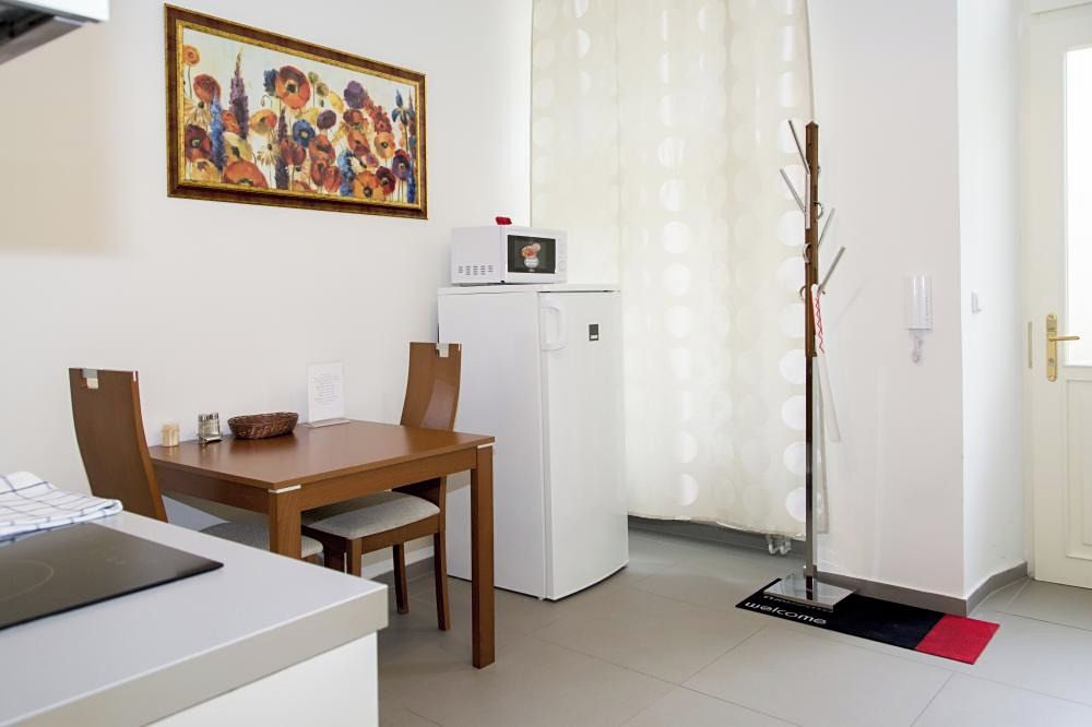 Pronájem bytu 1+1 35 m² – fotografie 2