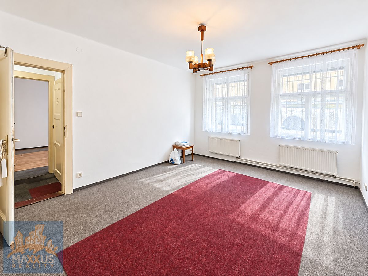 Pronájem bytu 2+kk 44 m² – fotografie 3