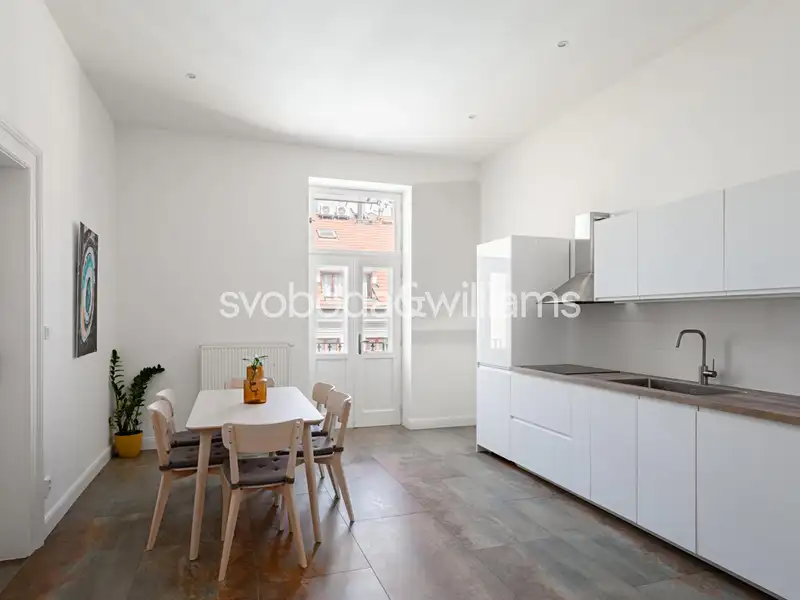 Prodej bytu 3+1 121 m², Praha – náhled fotky 3