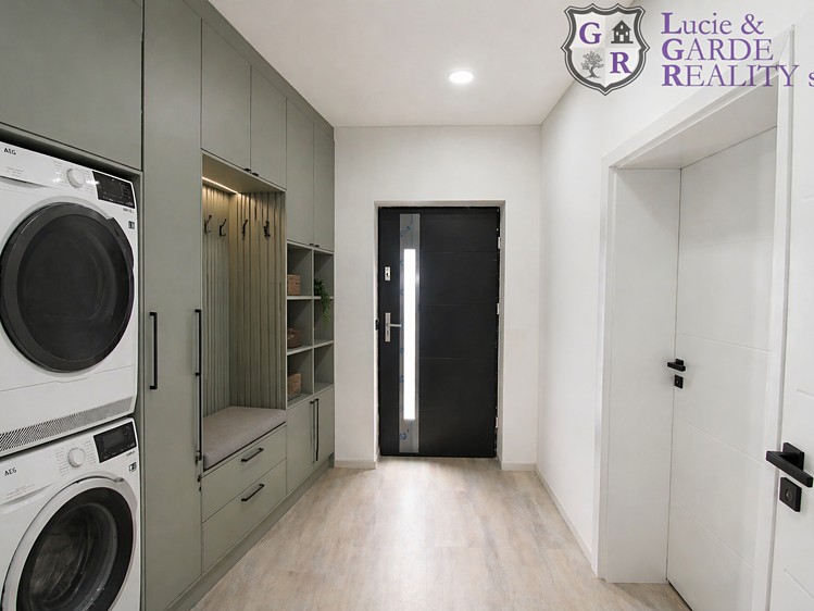 Prodej domu, 160 m² (12 z 33)