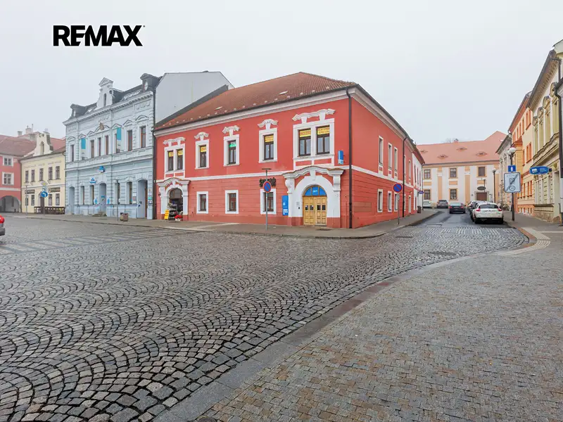 Prodej obchodního prostoru 710 m², Kadaň – náhled fotky 2