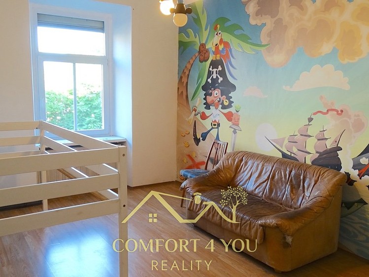 Prodej komerčního prostoru, 1 250 m² (28 z 31)