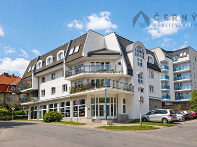 Pronájem bytu 1+kk 28 m²