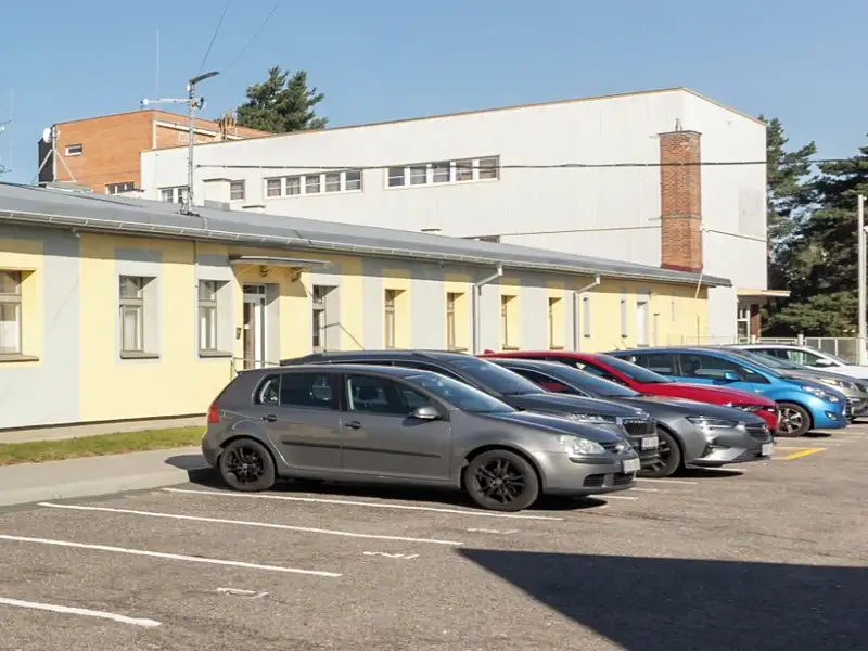 Pronájem kanceláře 16 m², Hradec Králové – náhled fotky 2