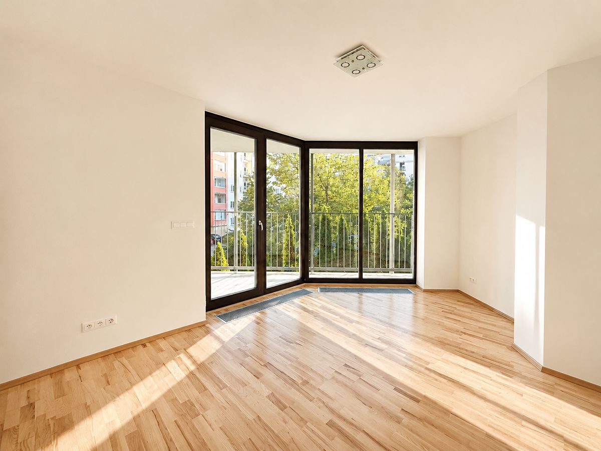 Pronájem bytu 2+kk 58 m² – fotografie 4