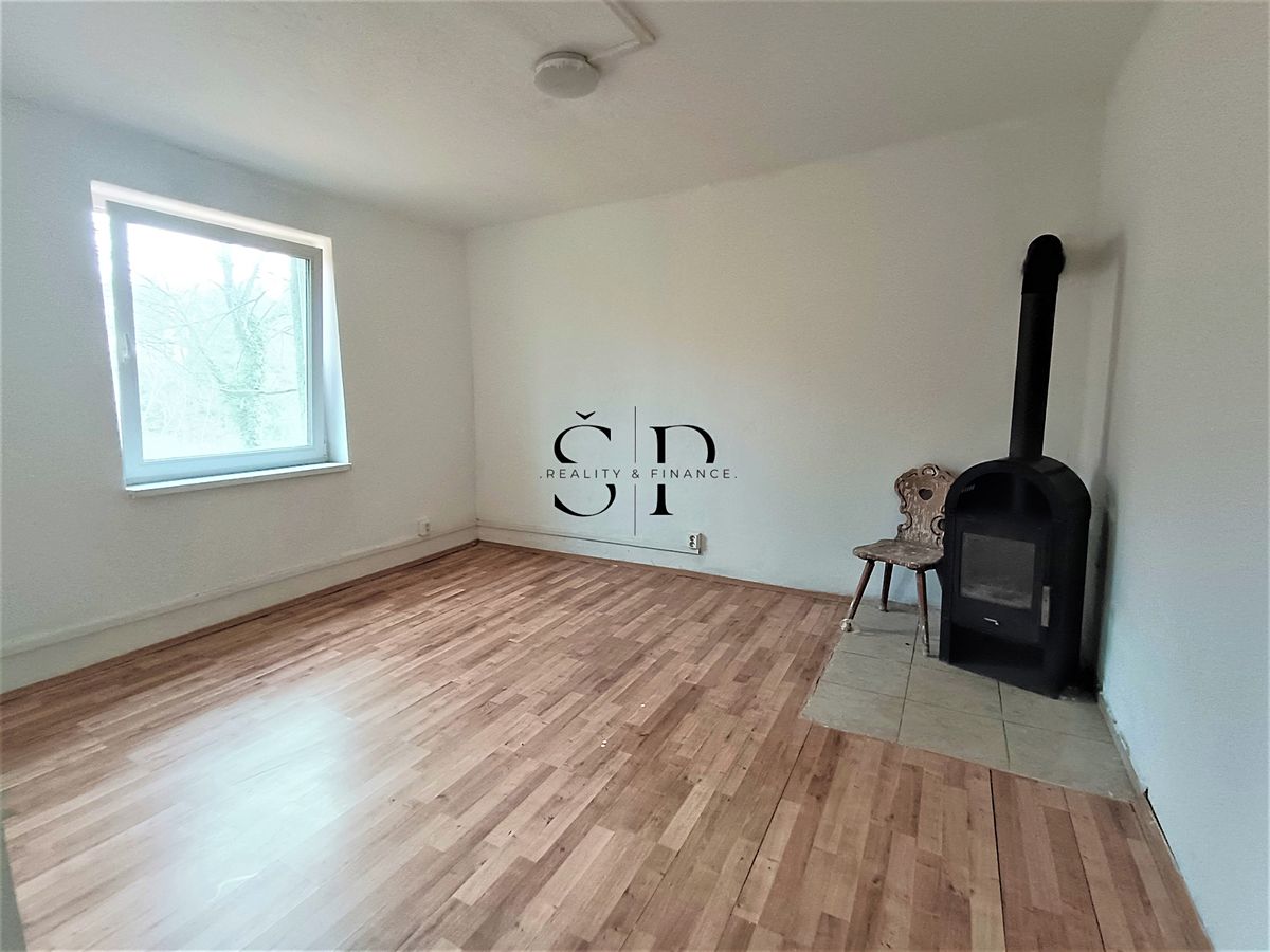 Pronájem bytu 1+kk 40 m² – fotografie 2
