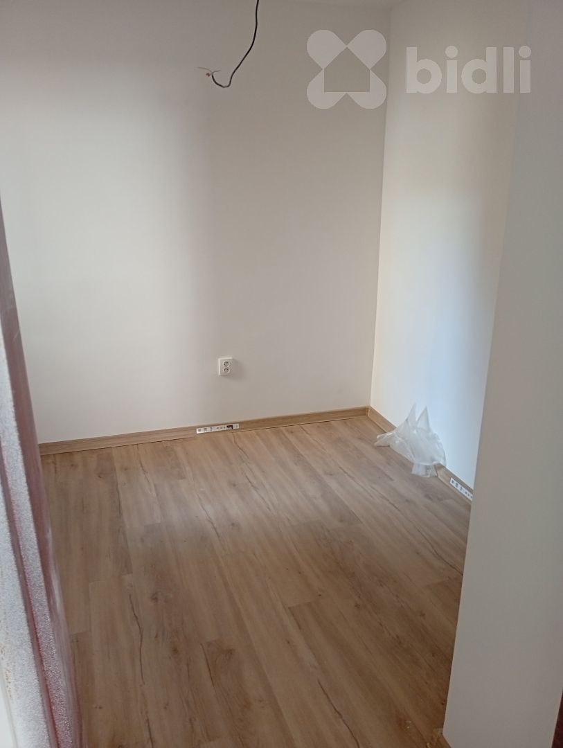 Pronájem bytu 2+1 44 m² – fotografie 4