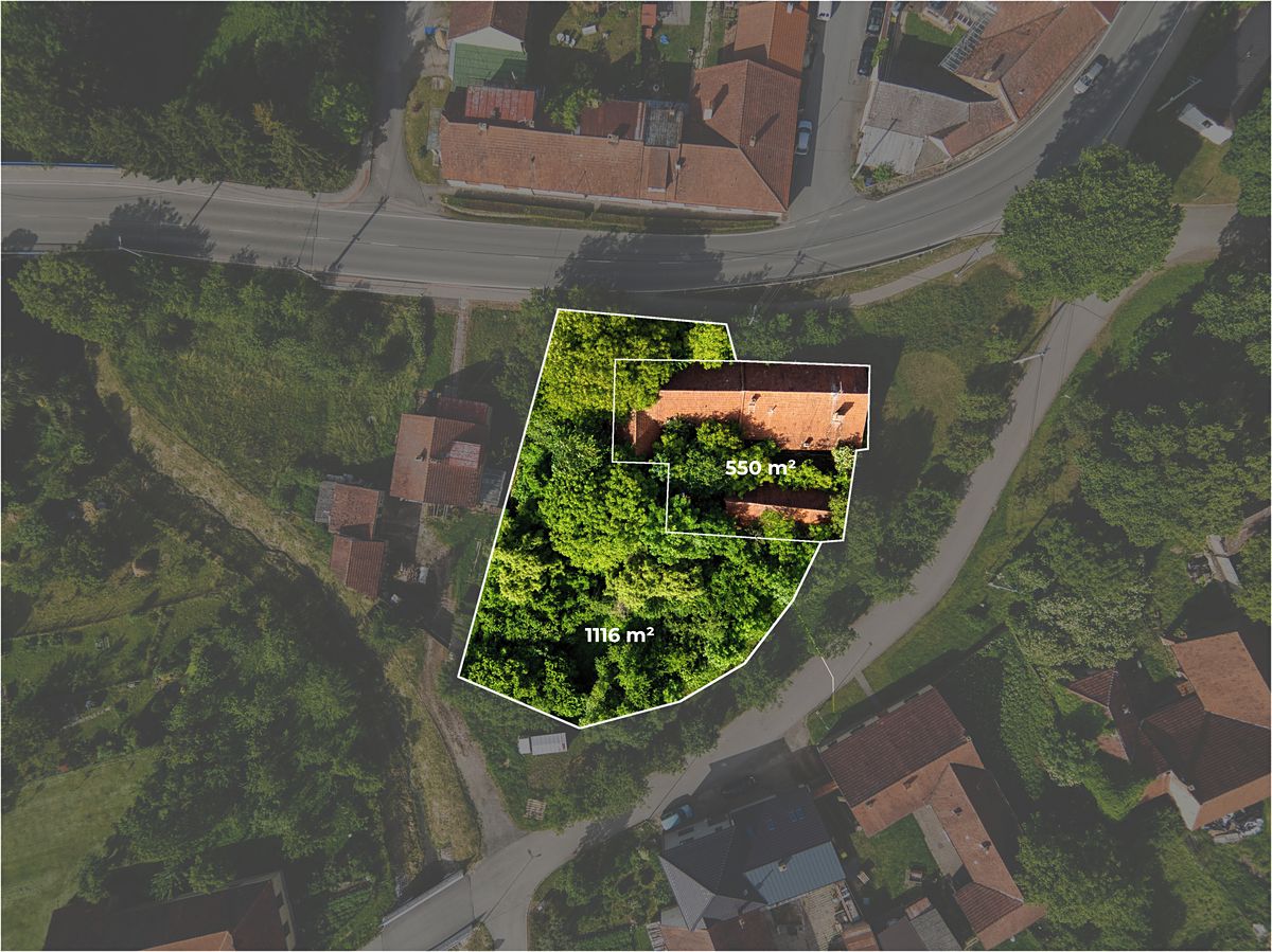 Prodej stavebního pozemku 1666 m²