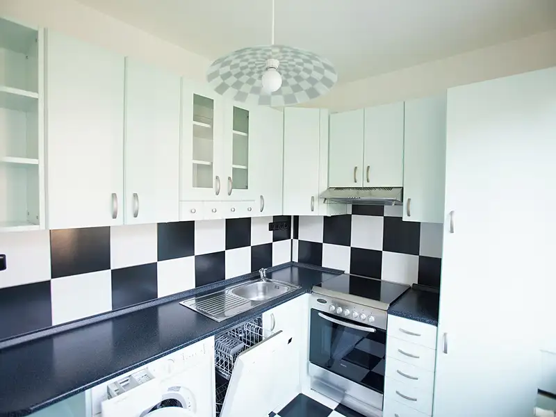 Prodej bytu 2+1 52 m², Praha – náhled fotky 2