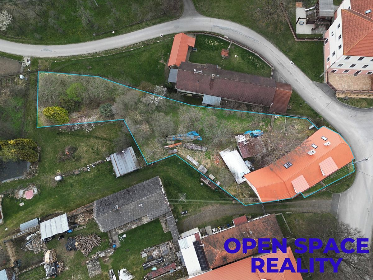 Prodej rodinného domu 159 m², pozemek 1664 m² – fotografie 2