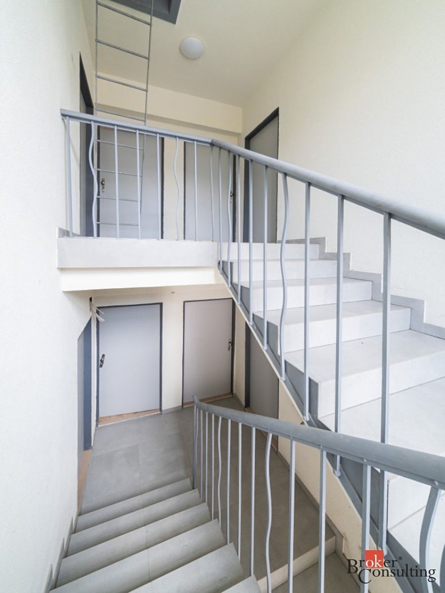 Pronájem bytu 2+kk 37 m² – fotografie 4