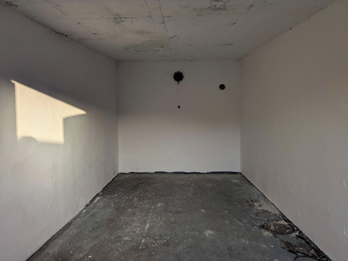 Pronájem garáže 17 m² – fotografie 3