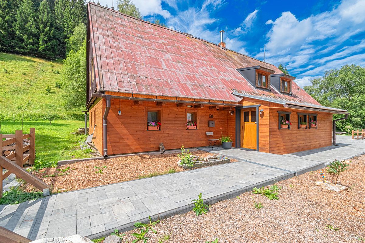 Prodej chalupy 328 m², pozemek 1754 m² – fotografie 3