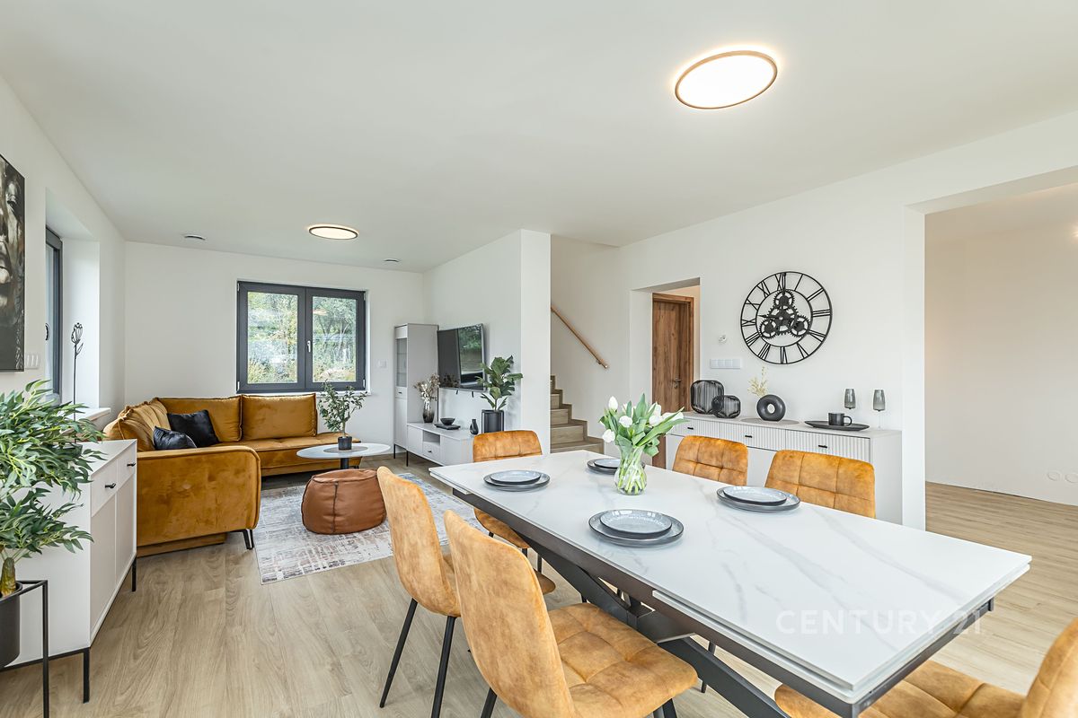 Prodej bytu 4+kk 93 m²