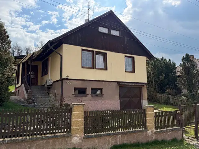 Prodej rodinného domu 120 m², pozemek 831 m², Křivoklát – náhled fotky 1