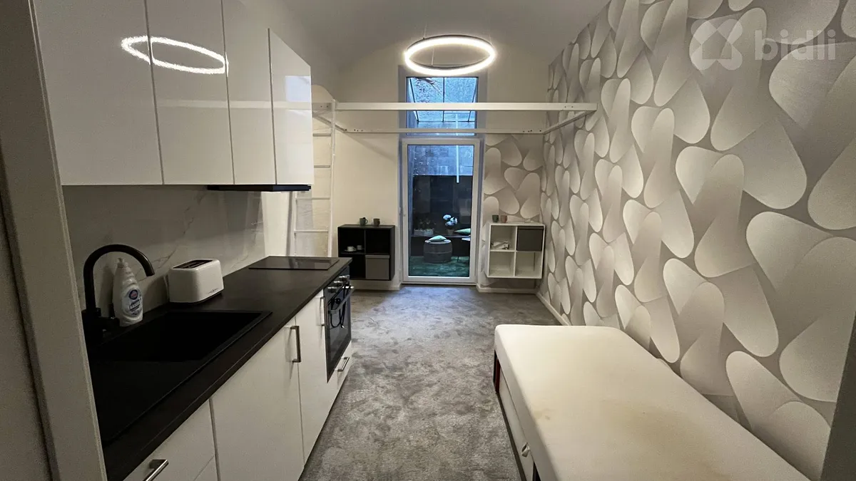 Prodej obchodního prostoru 26 m²