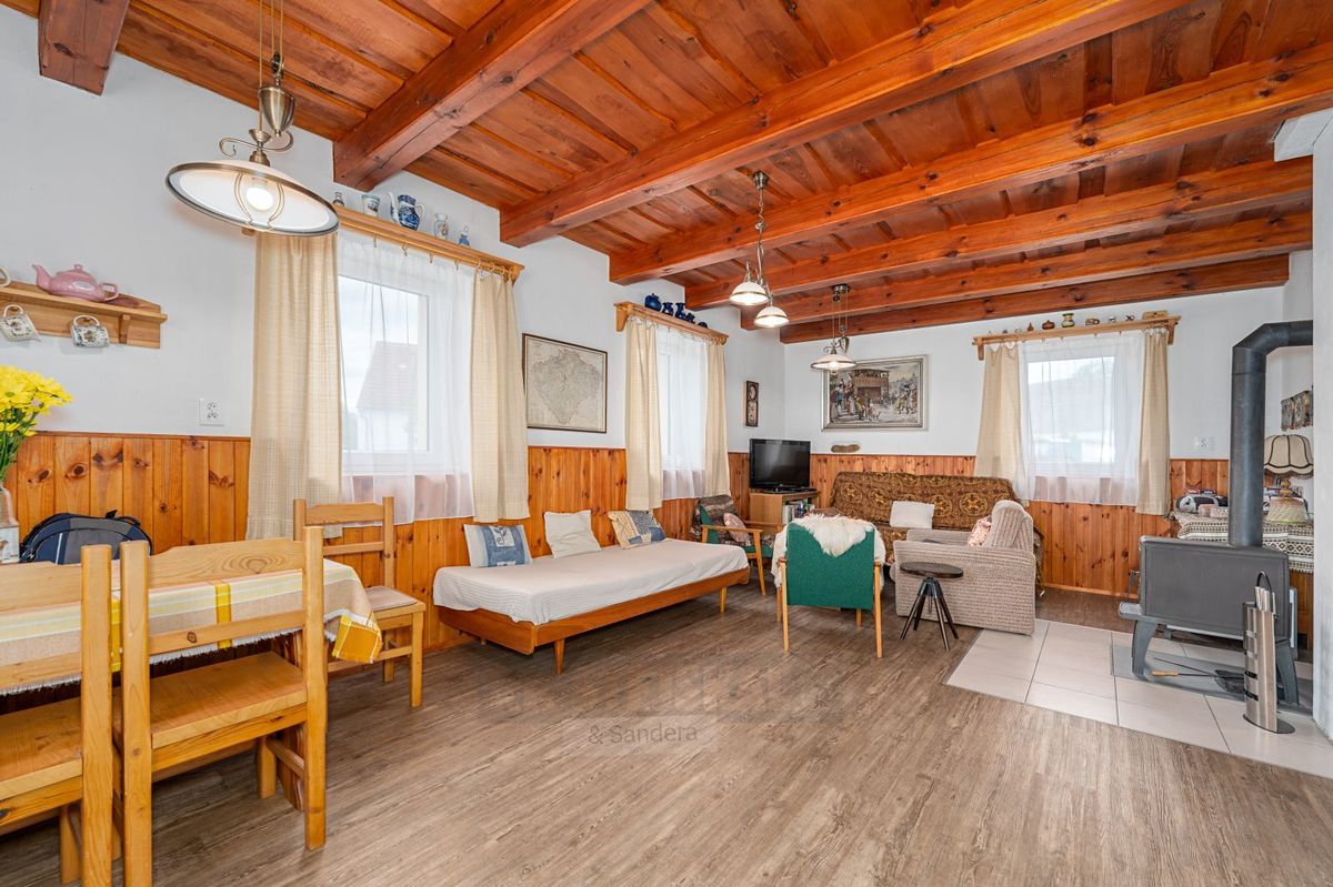 Prodej rodinného domu 87 m², pozemek 396 m² – fotografie 4