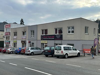 Prodej obchodního prostoru 220 m²