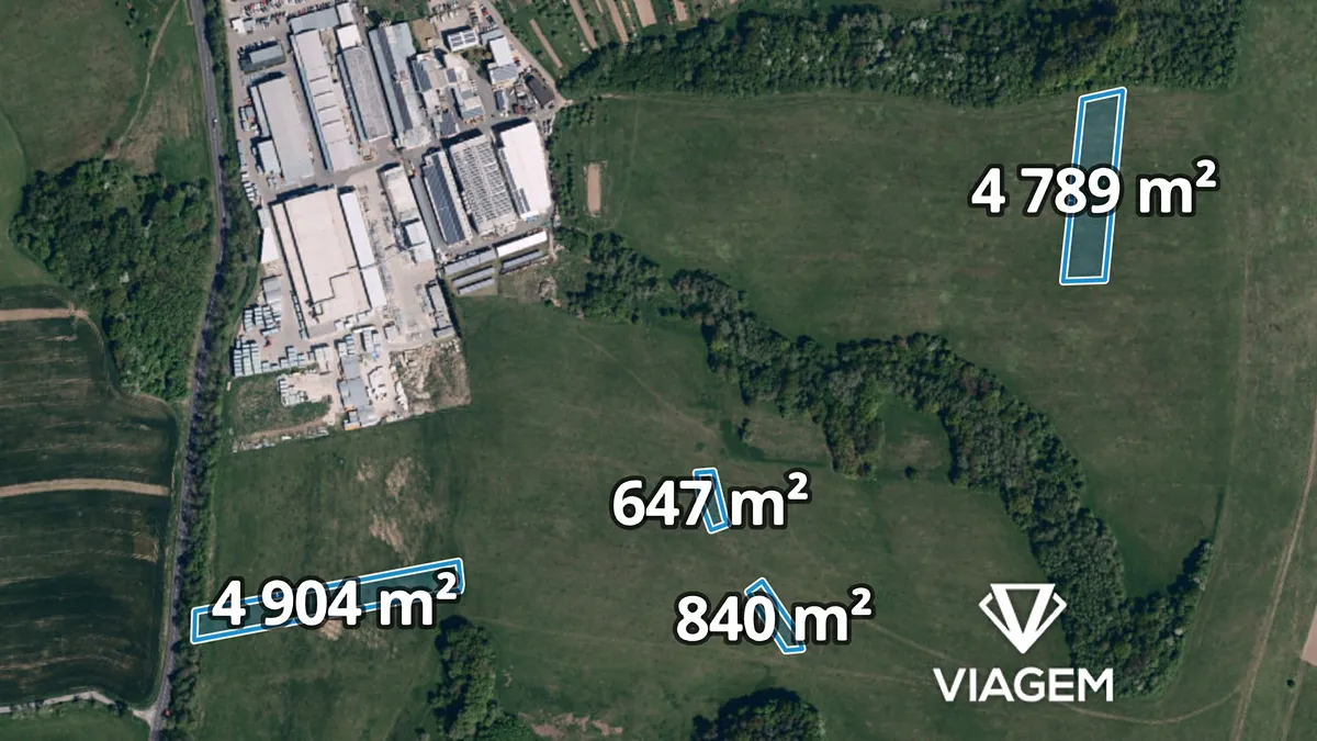 Prodej podílu 1/2 pole 5590 m²