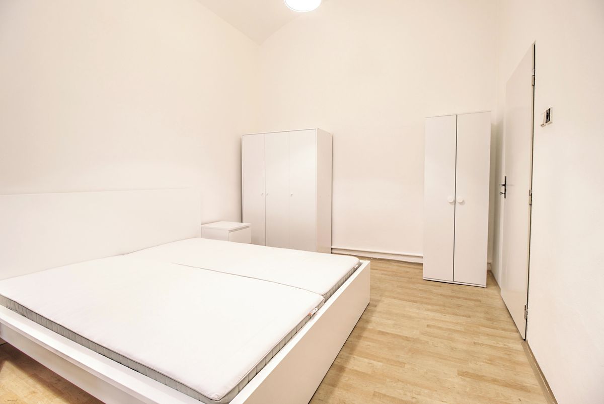 Pronájem bytu 2+kk 46 m² – fotografie 4
