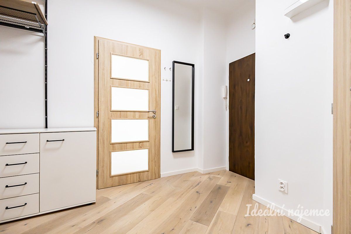 Pronájem bytu 3+kk 58 m² – fotografie 5