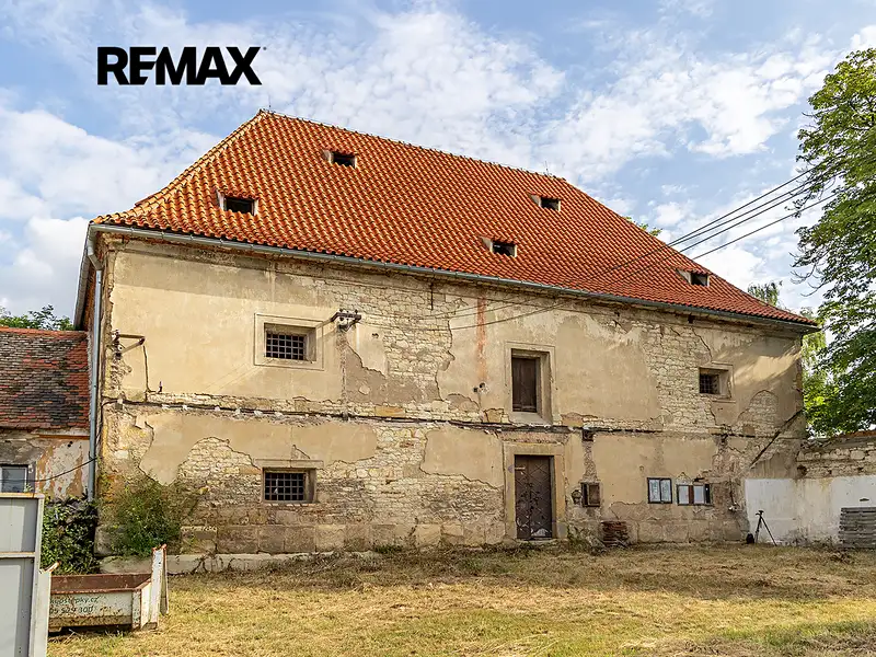Prodej zemědělské usedlosti 2500 m², pozemek 6610 m², Počedělice – náhled fotky 3