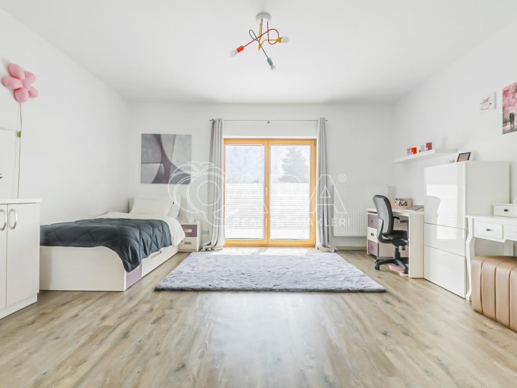 Haus zum Kauf, 328 m² (19 von 36)
