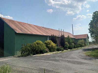 Pronájem výrobní haly, prostoru 1040 m²